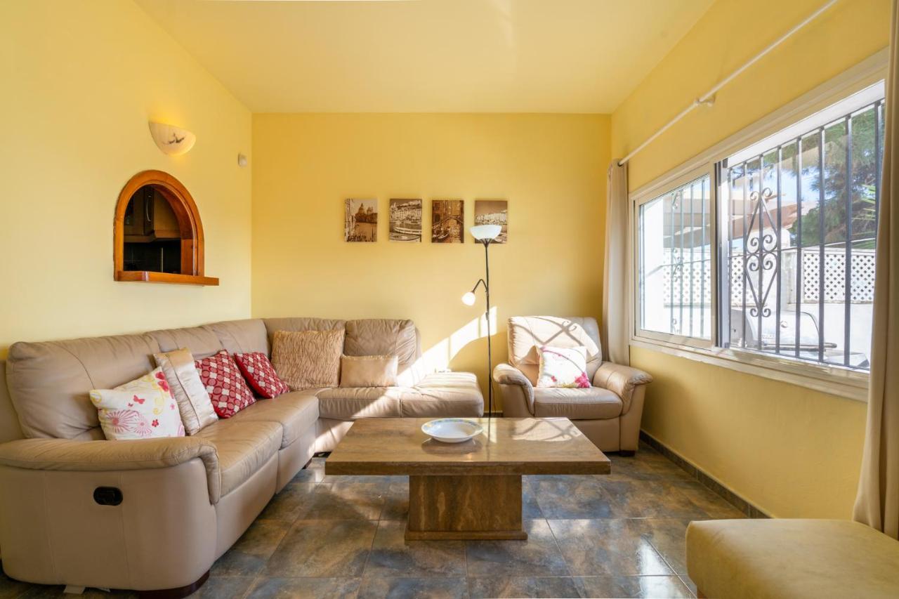 3 Bedroom House, 400M To The Beach, Near La Cala De Mijas Málaga Exteriör bild
